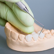 dental technician with dental bridges in Virginia Beach 